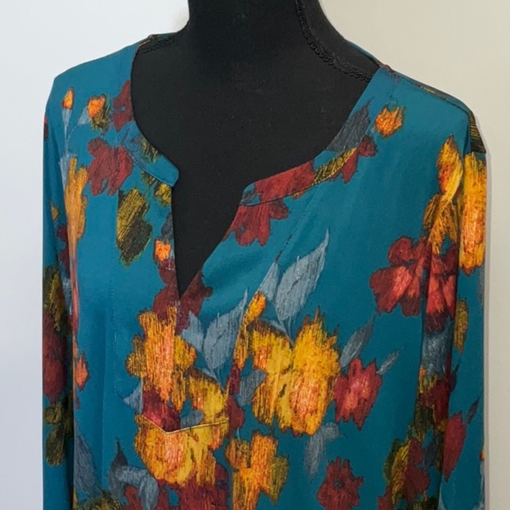 Susan Graver Split Neck Tunic Euc - image 2